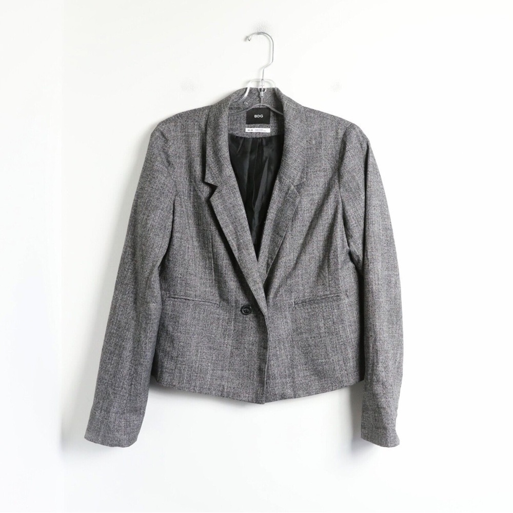 BDG UO asphalt grey blazer suit jacket office work career Urban Outfitters short